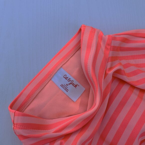 Cat & Jack 2 Piece Rash Guard Bathing Suit Size 2T - Picture 7 of 7